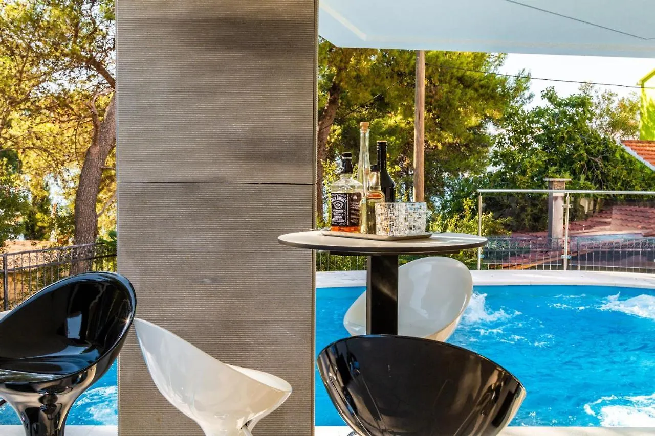 Villa Valentina With Pool Trogir