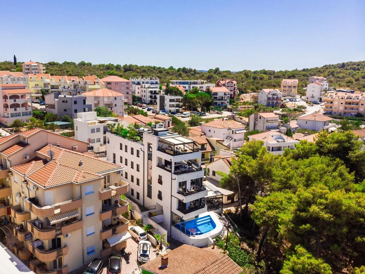 Villa Valentina With Pool Trogir Croatia