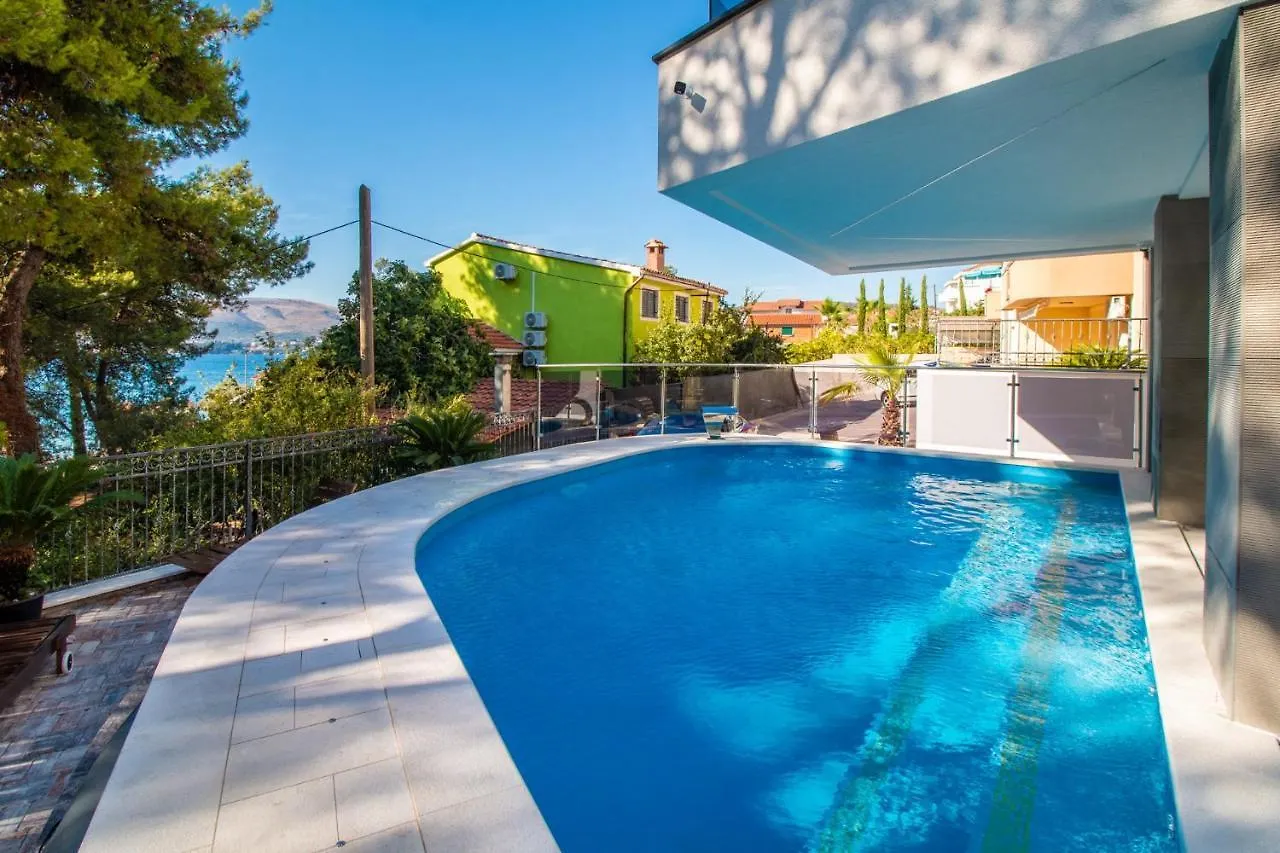 Villa Valentina With Pool Trogir